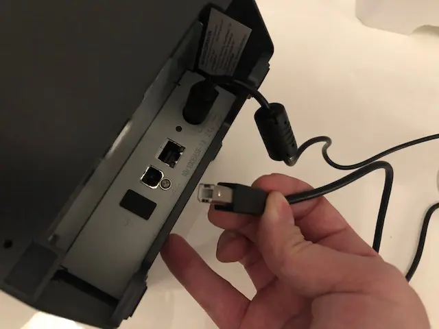 brancher le cable USB